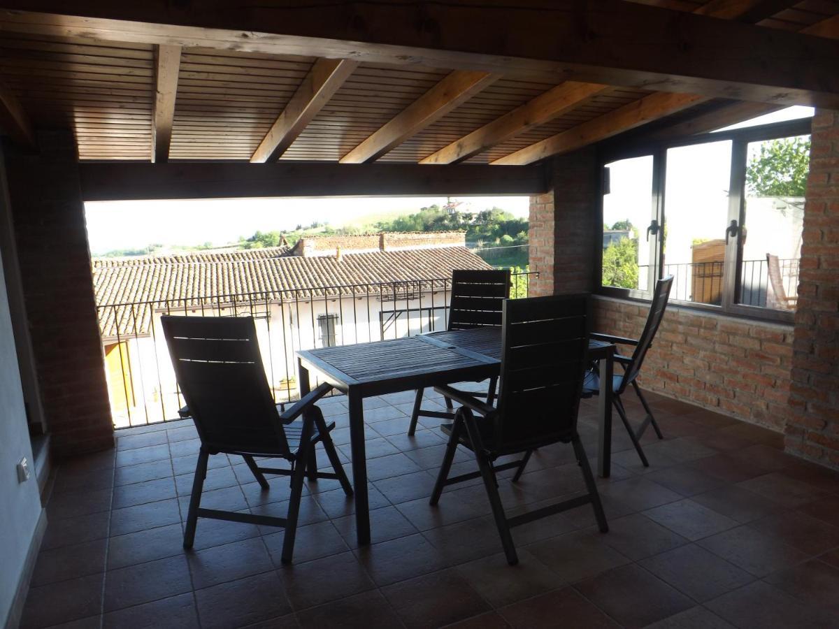 Domus Amica Bed and Breakfast Lu (Piedmont) Exteriör bild