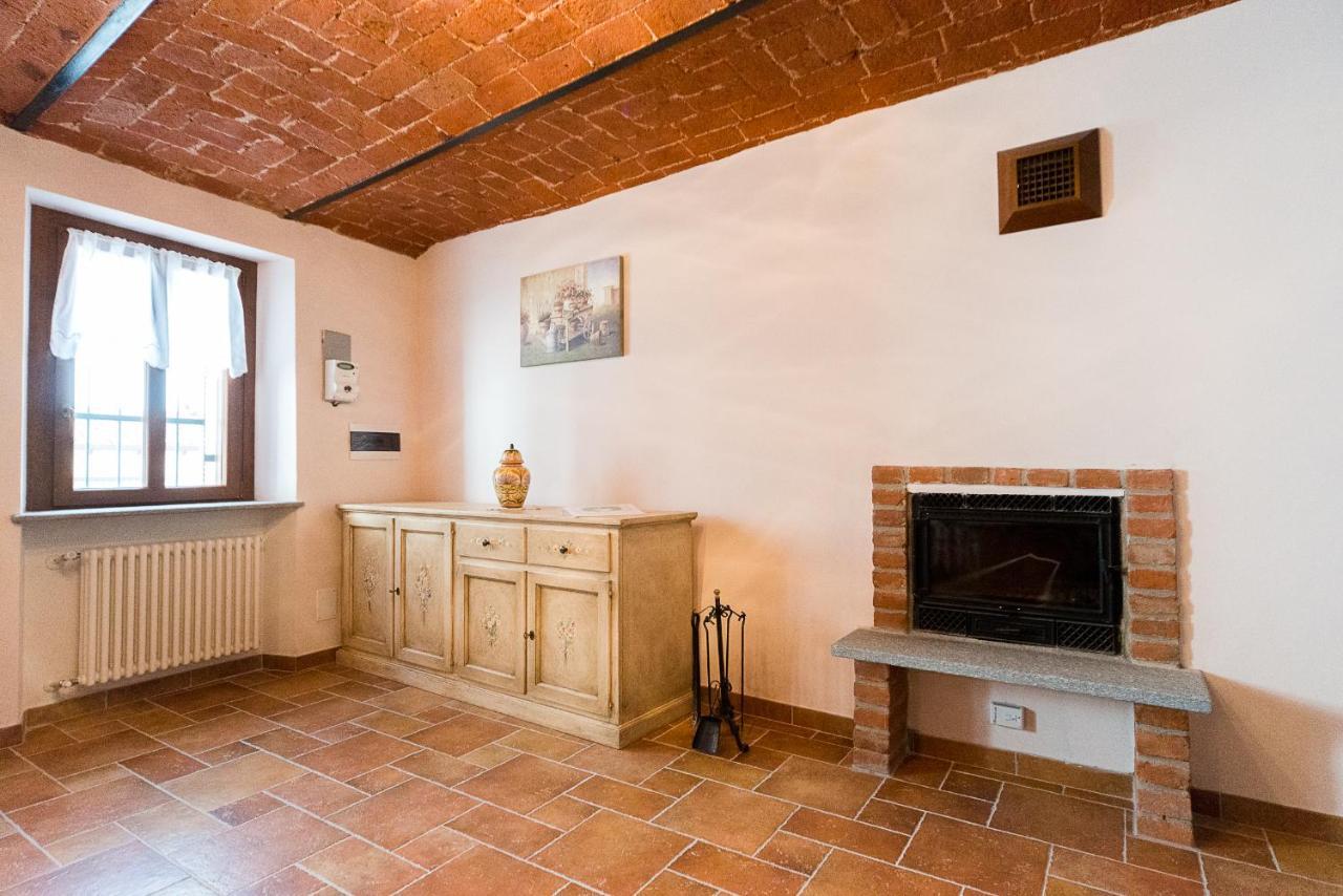 Domus Amica Bed and Breakfast Lu (Piedmont) Exteriör bild